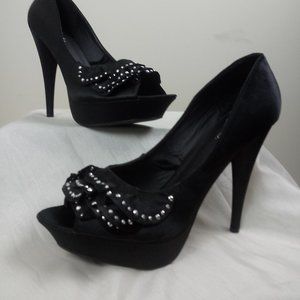 Black ladies shoe